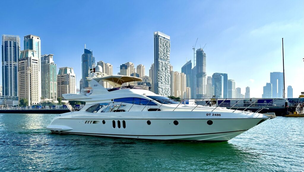 Best Time of Year to Book a Yacht in Dubai (And Why It Matters)